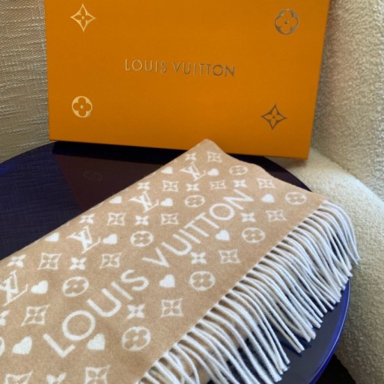 Replica Sciarpa Louis Vuitton Game On Double-Face in cashmere LV M76900 Beige Replica Sciarpa Louis Vuitton Game On Double-Face in cashmere LV M76900 Beige