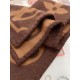 Replica Sciarpa in cashmere con coperta Louis Vuitton Sweet Dreams LV M77379 Marrone Replica Sciarpa in cashmere con coperta Louis Vuitton Sweet Dreams LV M77379 Marrone