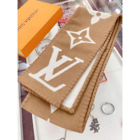 Replica Sciarpa Louis Vuitton Sweet Dreams LV M77856 Beige Replica Sciarpa Louis Vuitton Sweet Dreams LV M77856 Beige