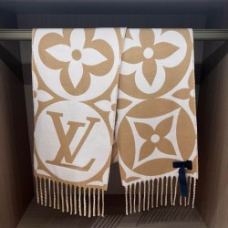 Replica Louis Vuitton M79213 Sciarpa medaglione LV Beige