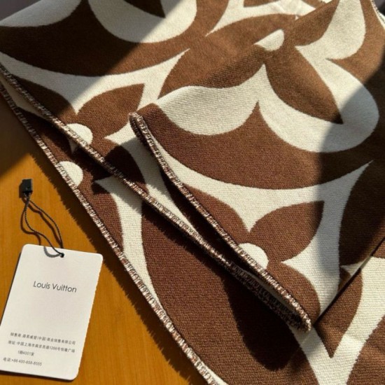 Replica Louis Vuitton M79215 Sciarpa medaglione LV Marrone