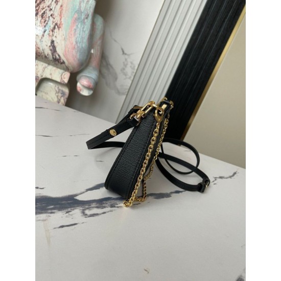 Replica Louis Vuitton Easy Pouch On Strap Borsa LV M80349 Monogram Empreinte
