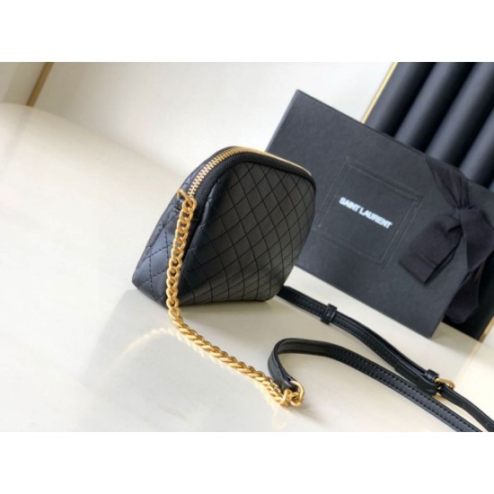 Replica Pouch YSL Saint Laurent Gaby con cerniera trapuntato nero Replica Pouch YSL Saint Laurent Gaby con cerniera trapuntato nero