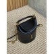 Replica Borsa a secchiello YSL Saint Laurent Gaby con patta superiore nera Replica Borsa a secchiello YSL Saint Laurent Gaby con patta superiore nera