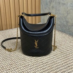Replica Borsa a secchiello YSL Saint Laurent Gaby con patta superiore nera