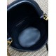 Replica Borsa a secchiello YSL Saint Laurent Gaby con patta superiore nera Replica Borsa a secchiello YSL Saint Laurent Gaby con patta superiore nera
