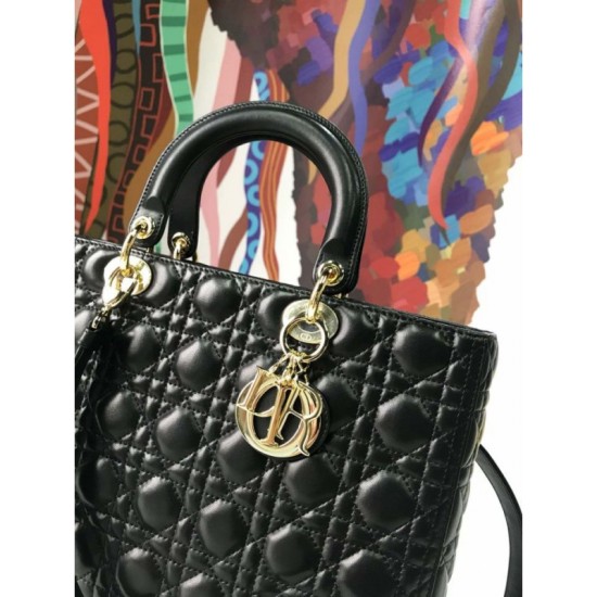 Replica Borsa tote grande Christian Dior Supple Lady Dior M0584 oro nero Replica Borsa tote grande Christian Dior Supple Lady Dior M0584 oro nero