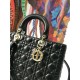 Replica Borsa tote grande Christian Dior Supple Lady Dior M0584 oro nero Replica Borsa tote grande Christian Dior Supple Lady Dior M0584 oro nero
