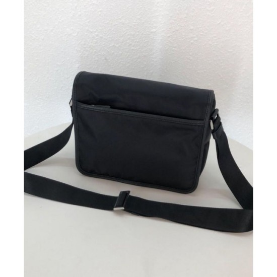 Replica Borsa a tracolla Prada in nylon 2VD769 nera