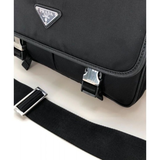 Replica Borsa a tracolla Prada in nylon 2VD769 nera