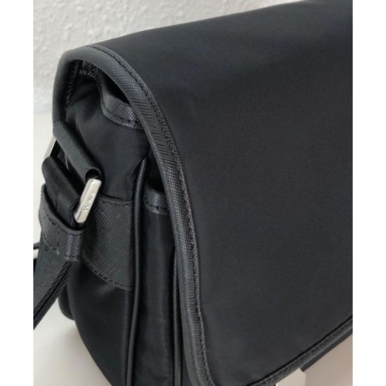 Replica Borsa a tracolla Prada in nylon 2VD769 nera