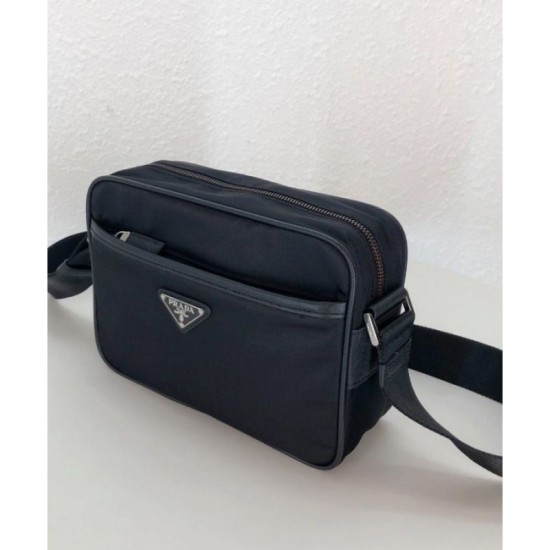 Replica Borsa a tracolla Prada in nylon 2VH048 nera