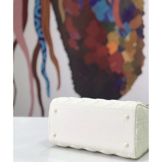 Replica Borsa Christian Dior Lady Dior Ultra-Matte White