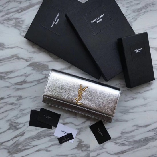 Replica Saint Laurent Classic Metallic Monogramme frizione Argento Replica Saint Laurent Classic Metallic Monogramme frizione Argento