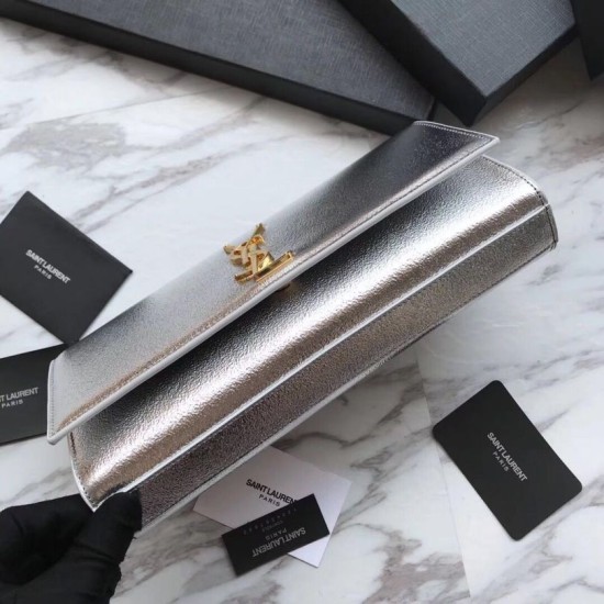 Replica Saint Laurent Classic Metallic Monogramme frizione Argento Replica Saint Laurent Classic Metallic Monogramme frizione Argento