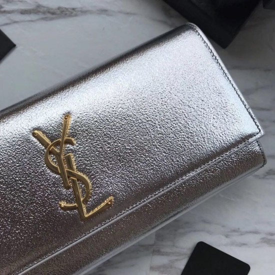 Replica Saint Laurent Classic Metallic Monogramme frizione Argento Replica Saint Laurent Classic Metallic Monogramme frizione Argento