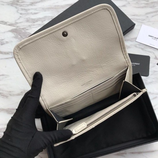 Replica Portafoglio grande YSL Saint Laurent Niki in pelle vintage increspata bianco Replica Portafoglio grande YSL Saint Laurent Niki in pelle vintage increspata bianco