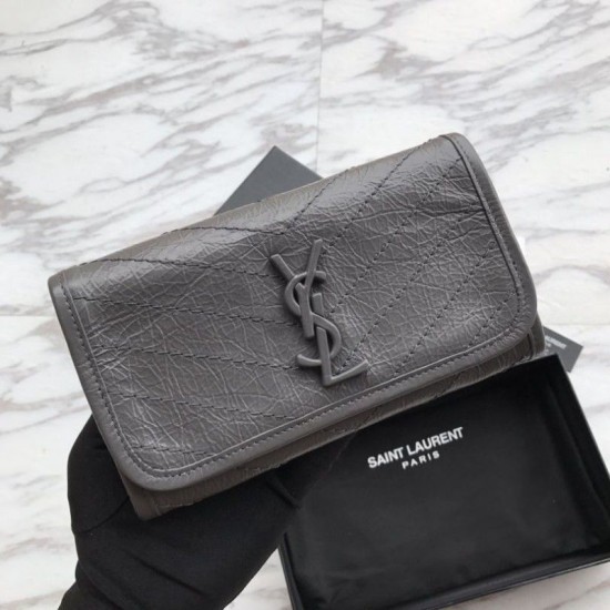 Replica Portafoglio grande YSL Saint Laurent Niki in pelle increspata vintage grigio scuro Replica Portafoglio grande YSL Saint Laurent Niki in pelle increspata vintage grigio scuro