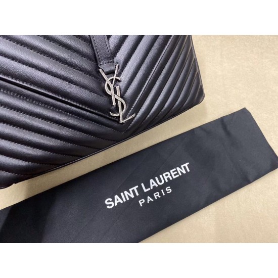 Replica Saint Laurent grandi borse Monogram universitari in nero di capra