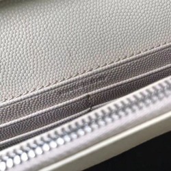 Replica YSL Saint Laurent Granulato Matelasse Chain Portafoglio Beige Replica YSL Saint Laurent Granulato Matelasse Chain Portafoglio Beige
