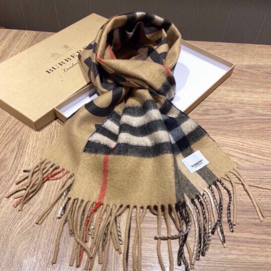 Replica Burberry Scialle in lana cashmere con motivo tartan a doppia faccia con logo 30 x 180 marrone Replica Burberry Scialle in lana cashmere con motivo tartan a doppia faccia con logo 30 x 180 marrone