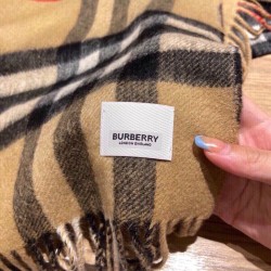 Replica Burberry Scialle in lana cashmere con motivo tartan a doppia faccia con logo 30 x 180 marrone