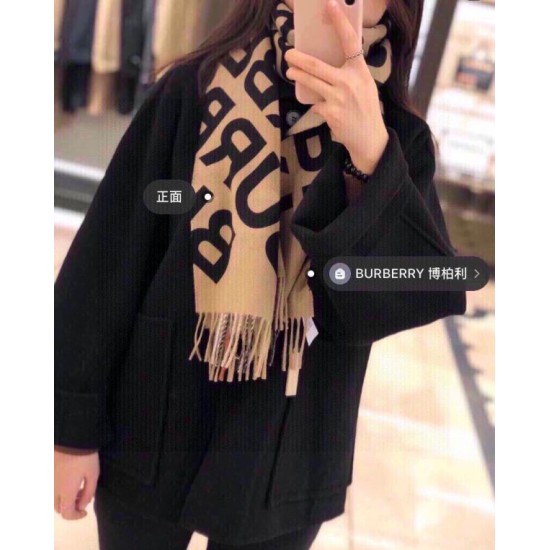 Replica Burberry Scialle in lana cashmere con motivo tartan a doppia faccia con logo 30 x 180 marrone Replica Burberry Scialle in lana cashmere con motivo tartan a doppia faccia con logo 30 x 180 marrone