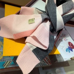 Replica Burberry scialle classico in cashmere con motivo check grande 60 x 180 rosa