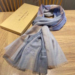 Replica Sciarpa Burberry classica in cashmere con motivo tartan e ricamo cavallo 100 x 200