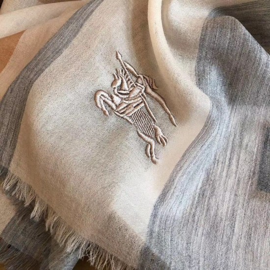 Replica Sciarpa Burberry classica in cashmere con motivo check e ricamo cavallo 100 x 200