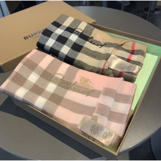 Replica Scialle Burberry in cashmere classico check 70 x 220