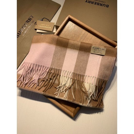 Replica Burberry scialle classico in cashmere con motivo check medio 40 x 180