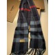 Replica Burberry scialle classico in cashmere con motivo check medio 40 x 180