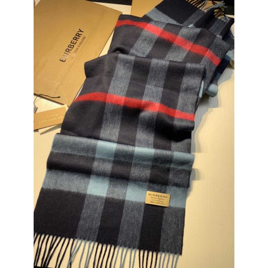 Replica Burberry scialle classico in cashmere con motivo check medio 40 x 180