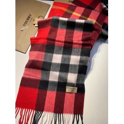 Replica Burberry scialle classico in cashmere con motivo check medio 40 x 180