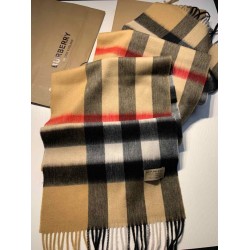 Replica Burberry scialle classico in cashmere con motivo check medio 40 x 180