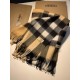 Replica Burberry scialle classico in cashmere con motivo check medio 40 x 180