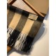 Replica Burberry scialle classico in cashmere con motivo check medio 40 x 180