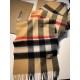Replica Burberry scialle classico in cashmere con motivo check medio 40 x 180