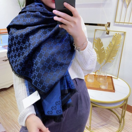Replica Wool GG jacquard Sciarpa quadrata double face Blu Replica Wool GG jacquard Sciarpa quadrata double face Blu