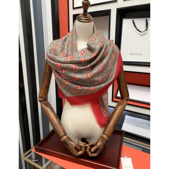 Replica Sciarpa Double G in cashmere con motivo mela intrecciata