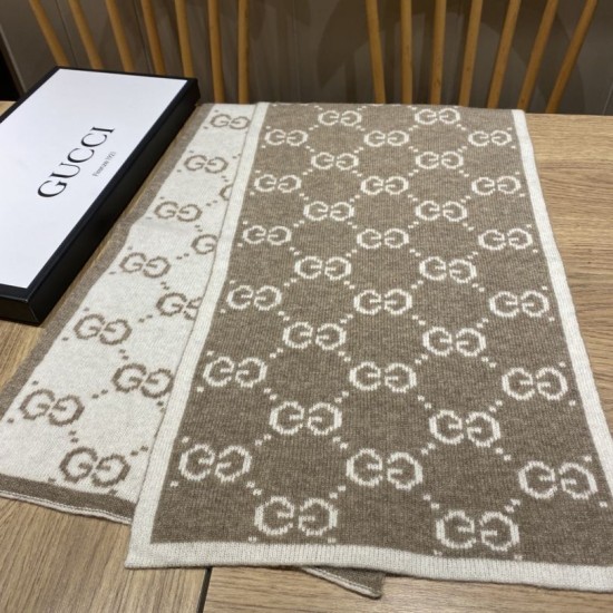 Replica Sciarpa Classic Wool GG jacquard Caffè
