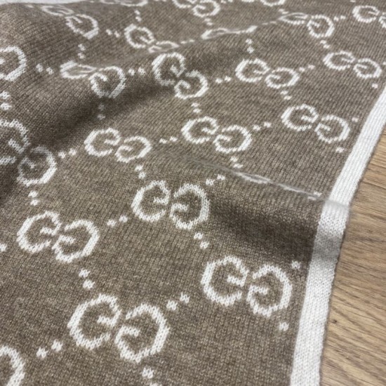 Replica Sciarpa Classic Wool GG jacquard Caffè