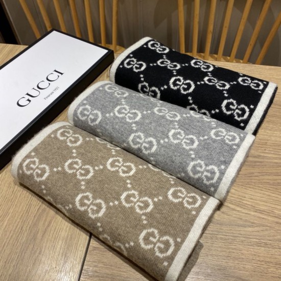 Replica Sciarpa Classic Wool GG jacquard Caffè