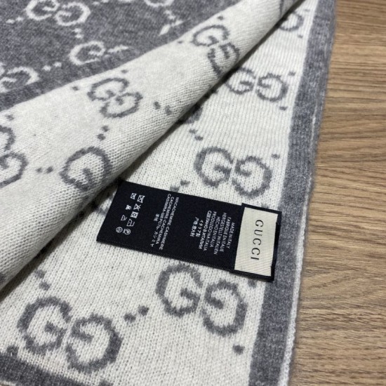 Replica Sciarpa Classic Wool GG jacquard Grigia