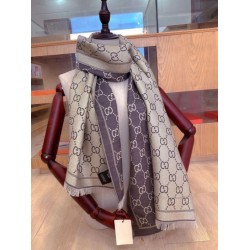 Replica Scialle in lurex intarsiato con elementi classici in edizione limitata Marrone
