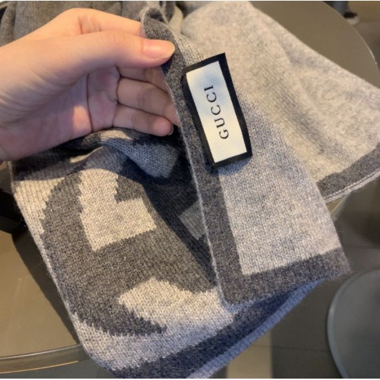 Replica Sciarpa Classic Cashmere Grigio Scuro