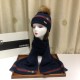Replica Classic Cashmere Jacquard Sciarpa e Cappello Blu Scuro