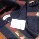 Replica Classic Cashmere Jacquard Sciarpa e Cappello Blu Scuro