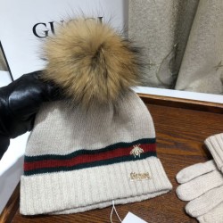 Replica Classic Cashmere Jacquard Sciarpa e Cappello Beige